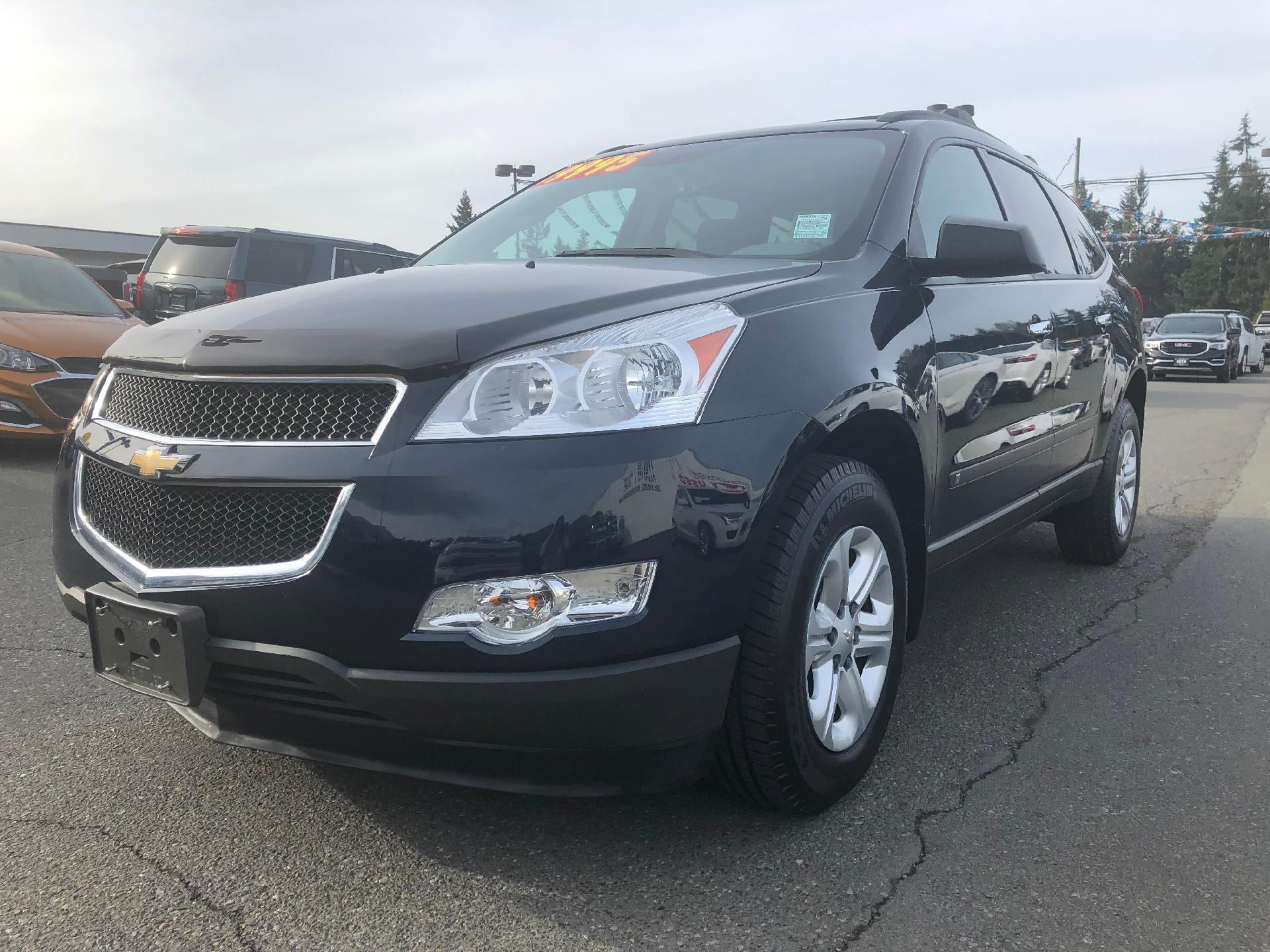 Pre-Owned 2010 Chevrolet Traverse 1LS 4 Door Cab/Utility in Parksville ...