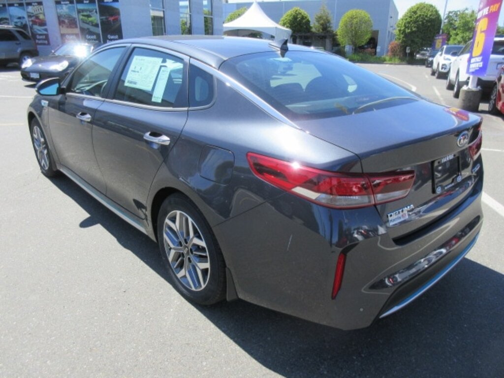 new-2020-kia-optima-phev-ex-4-000-in-rebates-available-now-sedan-in